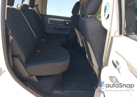 2020 Ram 1500 Classic Warlock 4X4 5'7 Box z USA, uszkodzony, nr VIN 1C6RR7LT1LS103987